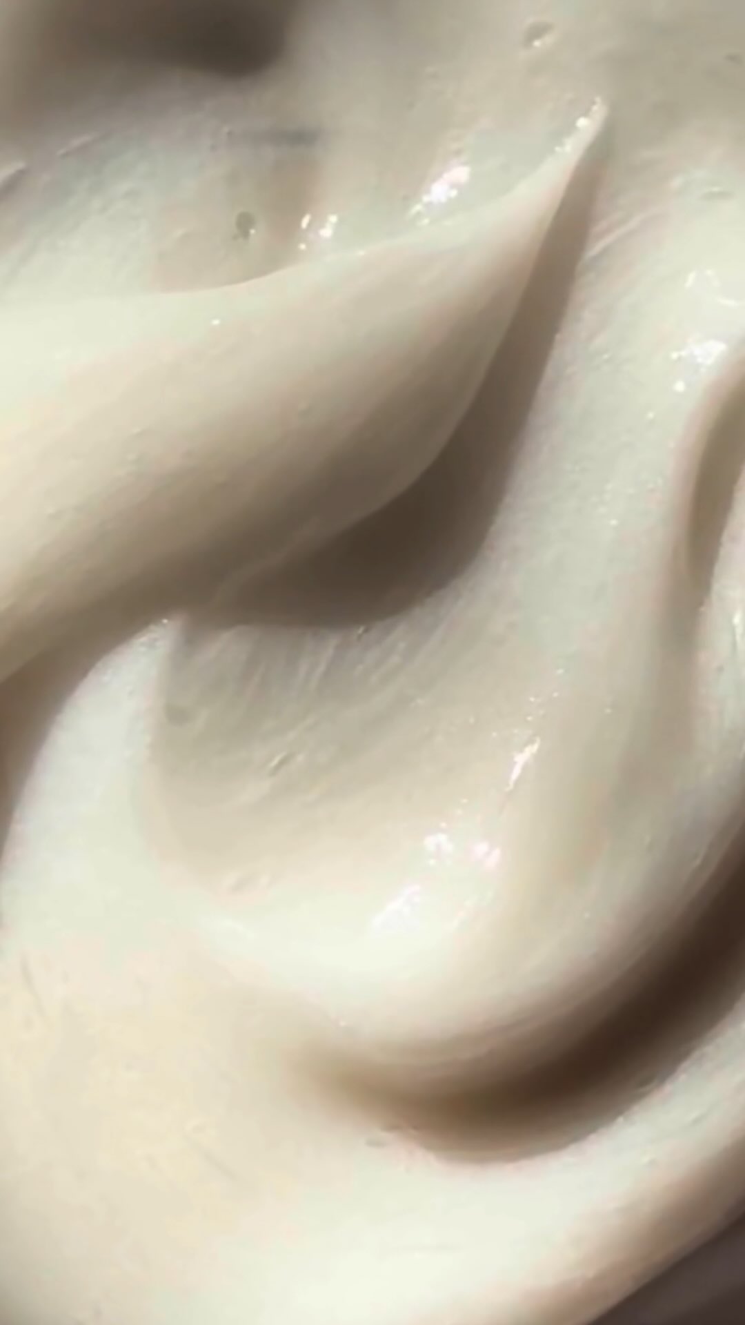 Le geste douceur pour les pieds secs.

Podocare nourrit et hydrate intensément la peau grâce au beurre de Karité et aux huiles essentielles de Camomille Romaine et de Lavande.

Sa texture laisse les pieds plus doux, plus souples et confortables jour après jour.

À appliquer matin et soir sur pieds propres et secs.

Retrouvez Podocare sur notre site.

#cinierb #podocare #soindespieds #piedssecs #soinnaturel